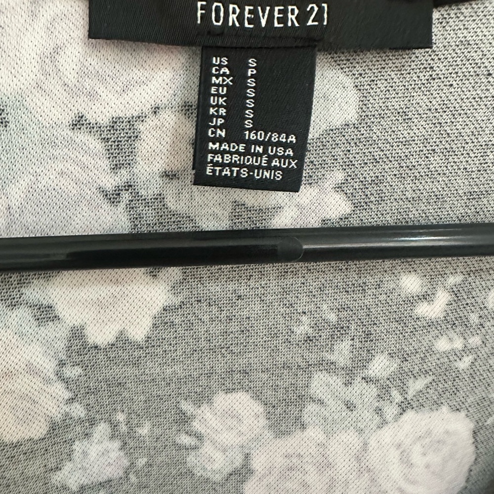 Forever 21 Floral Cutout Waist Floral Mini Dress Black with Pale Pink Roses - Picture 4 of 7